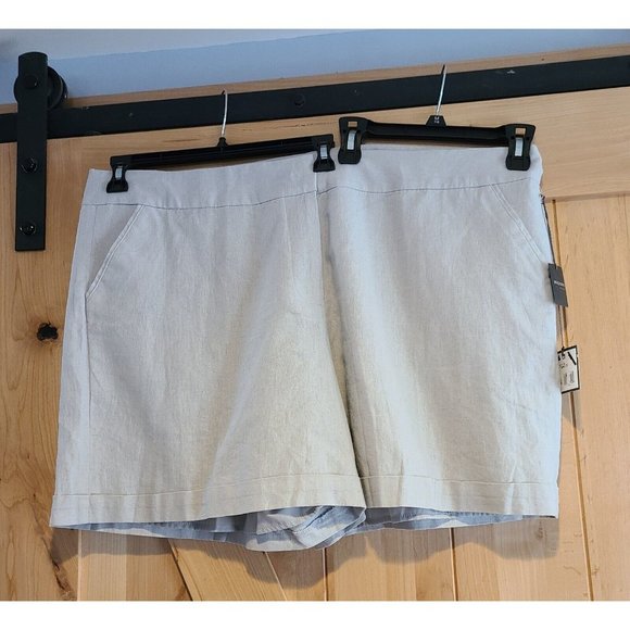 Madison Shorts Nwt Size 24w Madison Light Gray Linen Blend Shorts